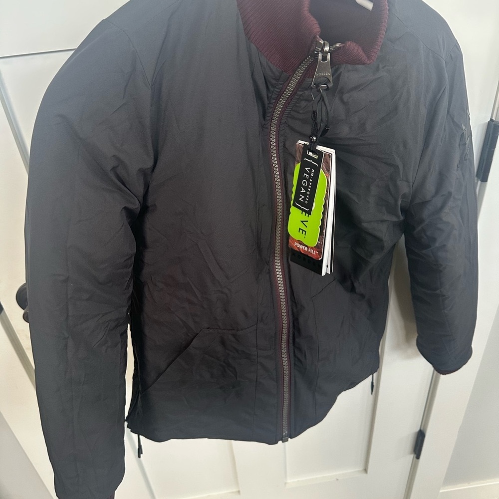 Norden reversible jacket. XS. Black/maroon.